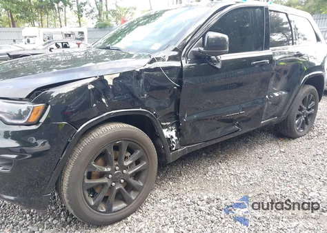 2022 Jeep Grand Cherokee Wk Laredo X 4X4 z USA, uszkodzony, nr VIN 1C4RJFAGXNC149945